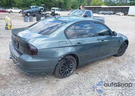 2009 BMW 328I xDrive z USA, uszkodzony, nr VIN WBAPK53529A513882